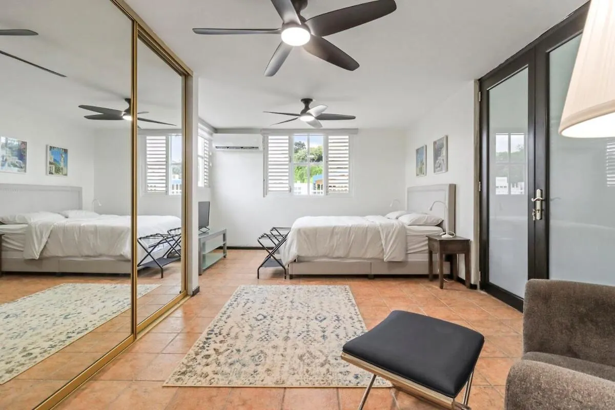 Beautiful Home In San Juan Guaynabo 0*,